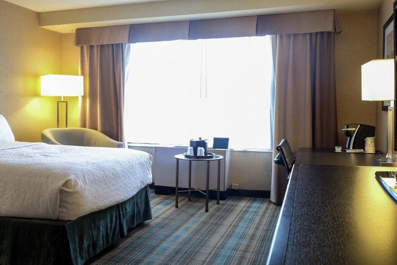 The Watson Hotel New York Bagian luar foto
