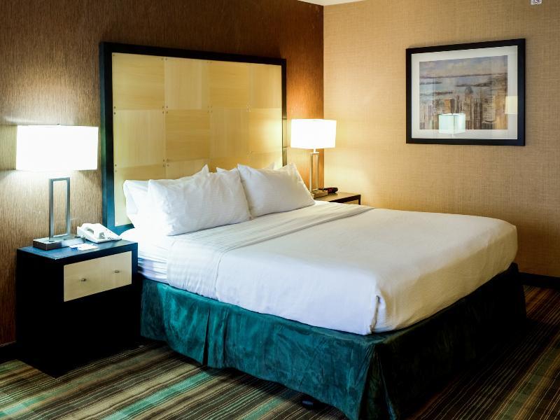 The Watson Hotel New York Bagian luar foto